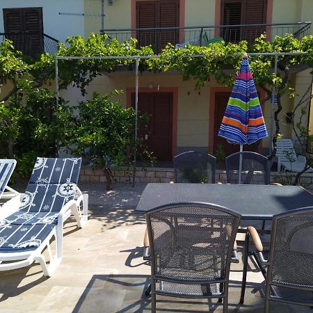 Apartmani Katarina Barbat na Rabu 외부 사진