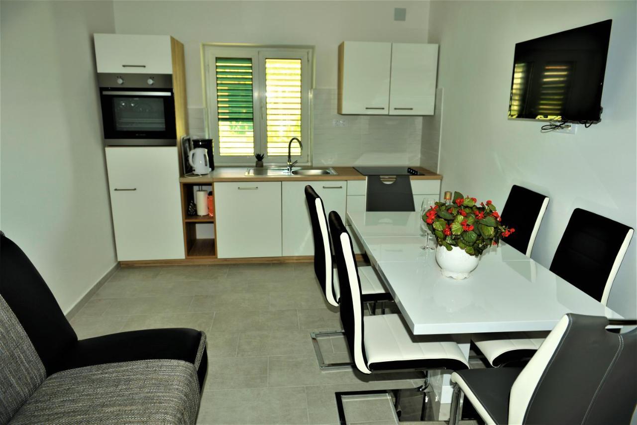 Apartmani Katarina Barbat na Rabu 외부 사진